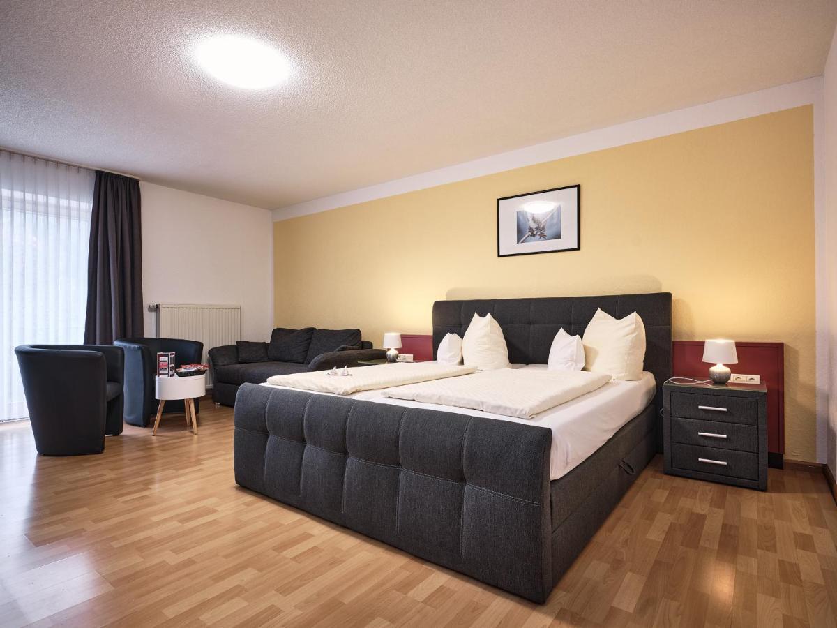 Tiptop Hotel Am Hochrhein Бад-Зеккінген Екстер'єр фото