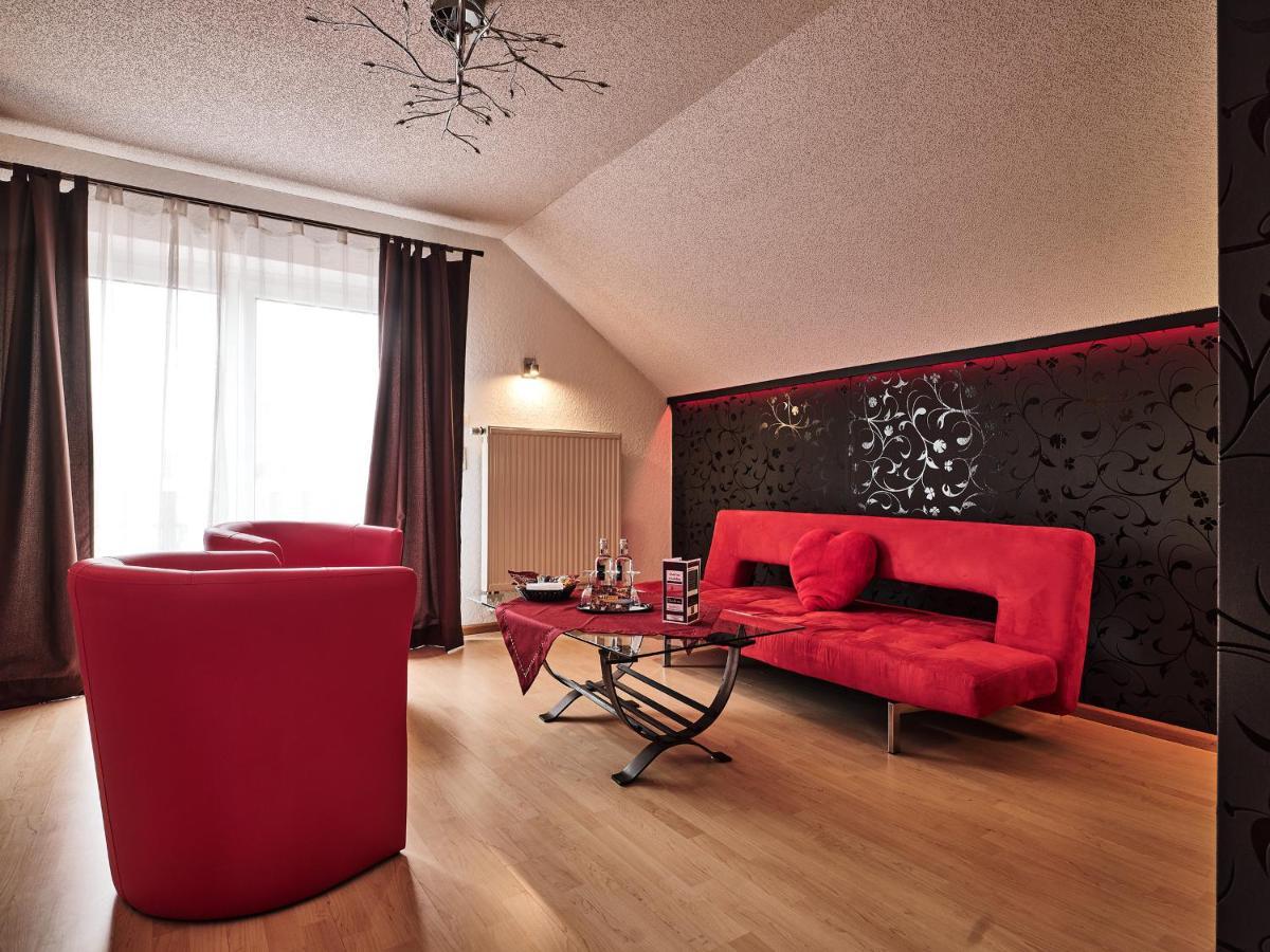 Tiptop Hotel Am Hochrhein Бад-Зеккінген Екстер'єр фото
